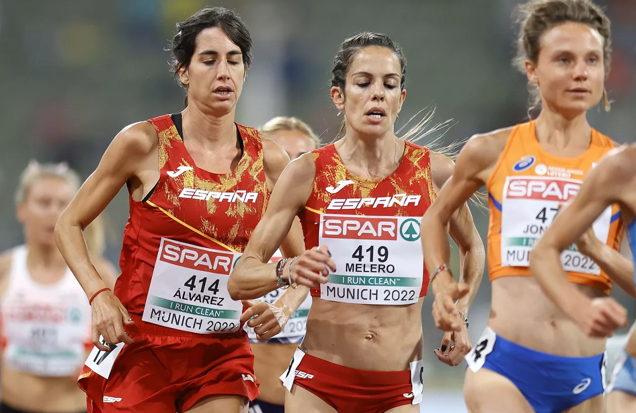 Maitane Melero (argazkiaren erdian), lasterketan