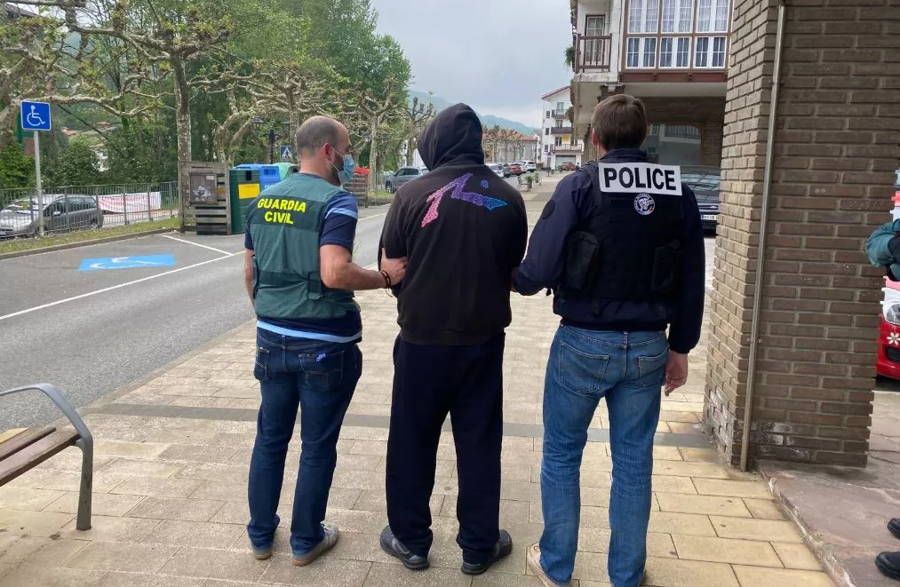 Dos personas han sido detenidas en la operación.