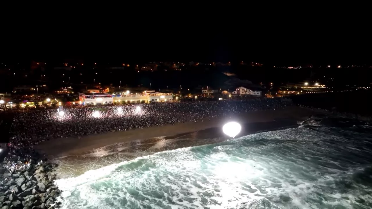 20220822221231_surfaangelun_