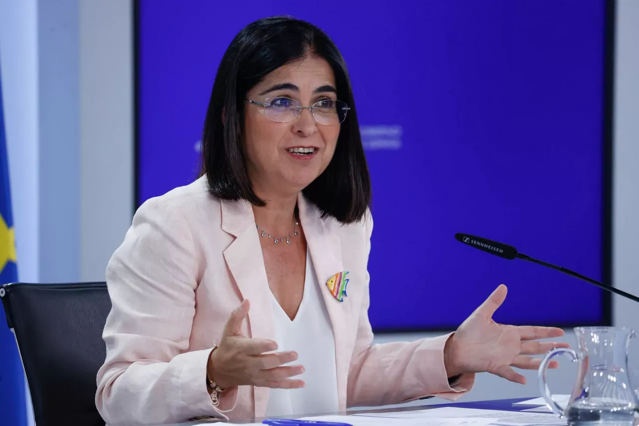 Carolina-Darias-ministra-Sanidad-EFE