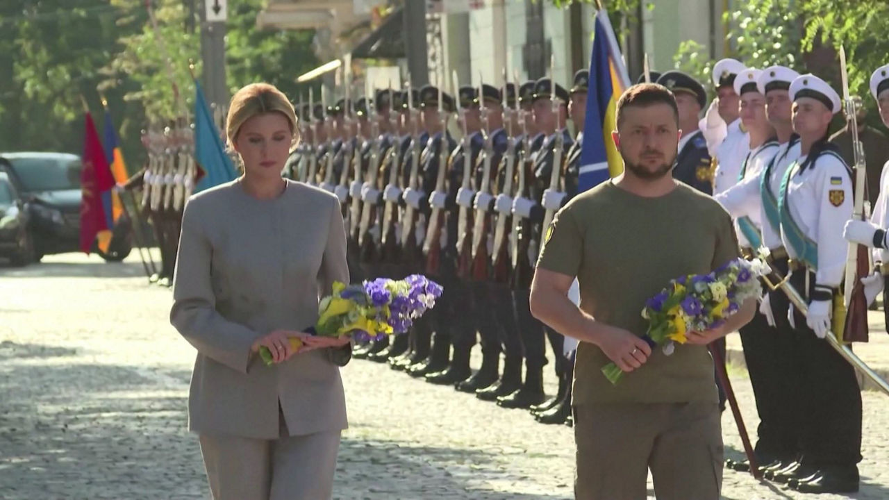 El matrimonio Zelenski. Imagen obtenida de un vídeo de Agencias.