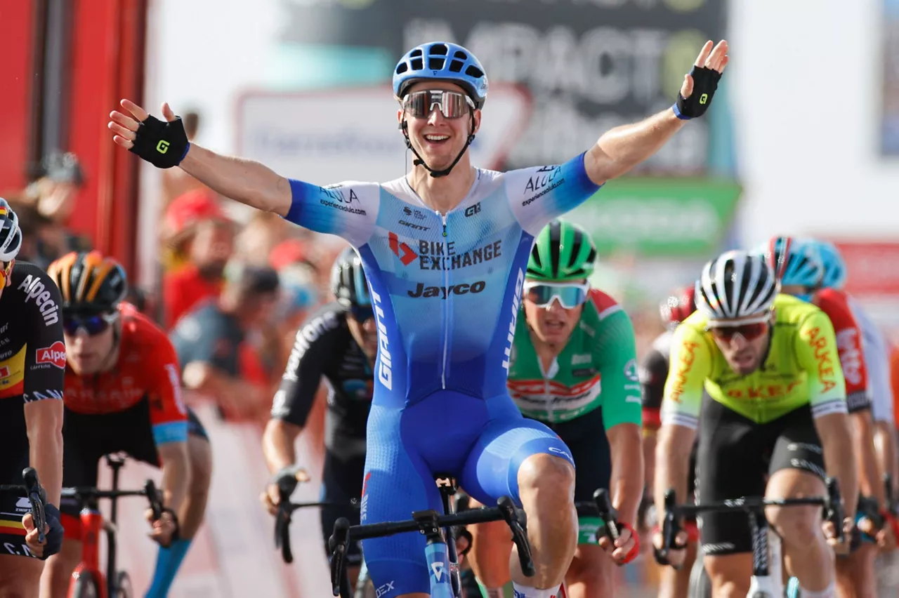 Kaden Groves, garaipena ospatzen