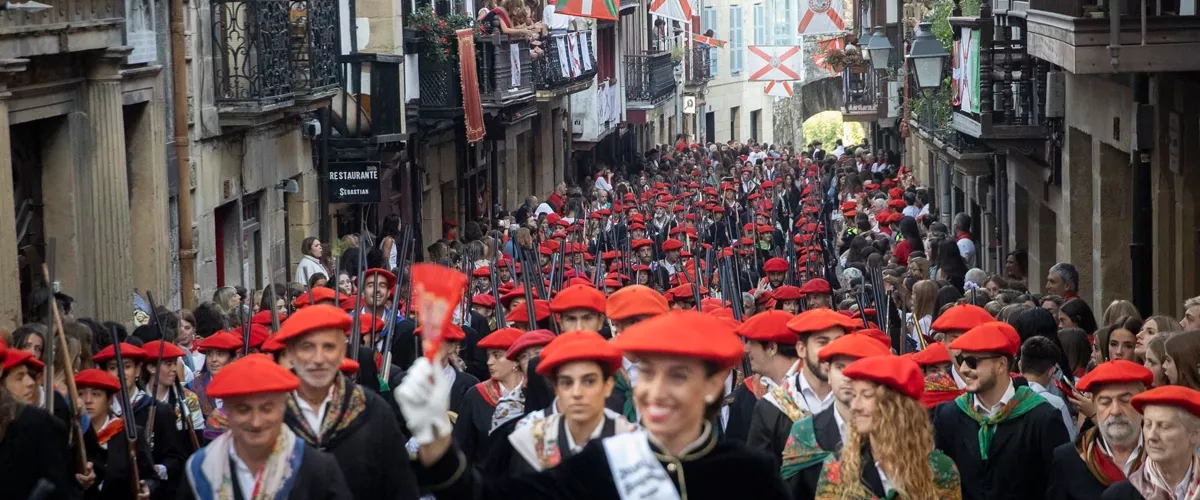 alarde alardea hondarribia jaizkibel parekidea mixto