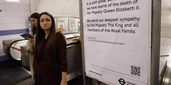 Londres, el día después de la muerte de Isabel II. Foto: EFE