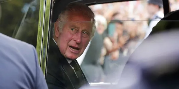 Carlos III en Buckingham. Foto: EFE