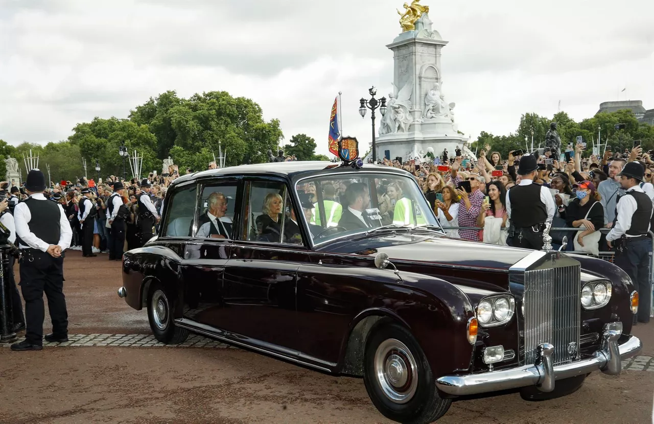 Carlos III en Buckingham. Foto: EFE