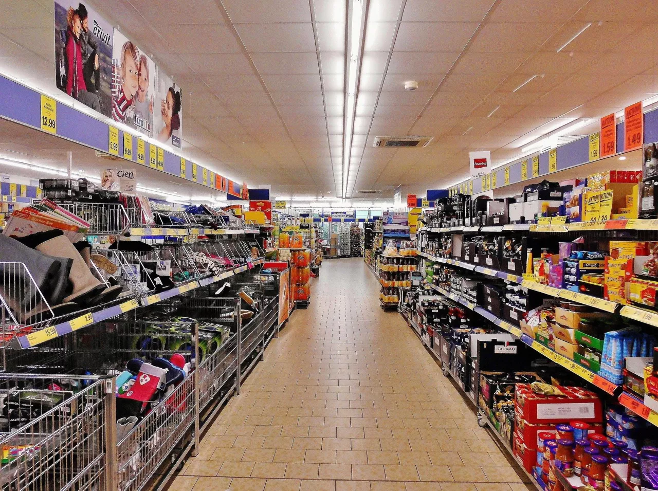 Supermerkatu baten artxiboko irudia. Argazkia: EITB Media