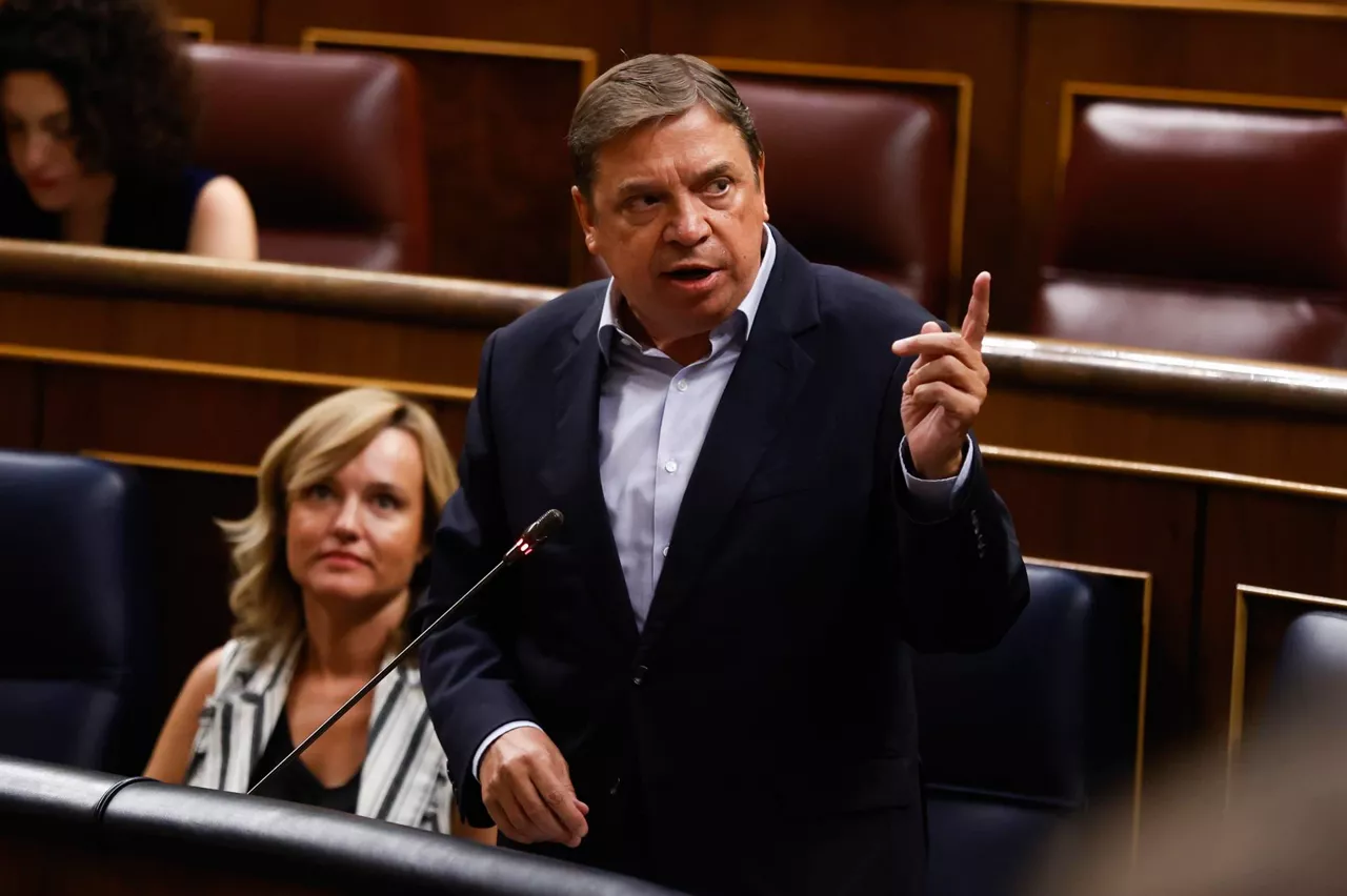 Luis Planas, ministro de Alimentación del Gobierno de España. EFE.