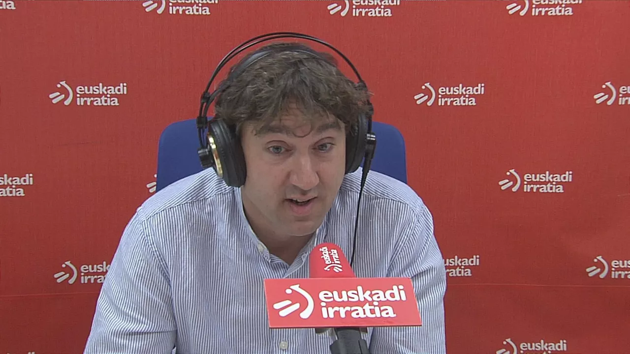 Eneko Andueza, gaur, Euskadi Irratian.