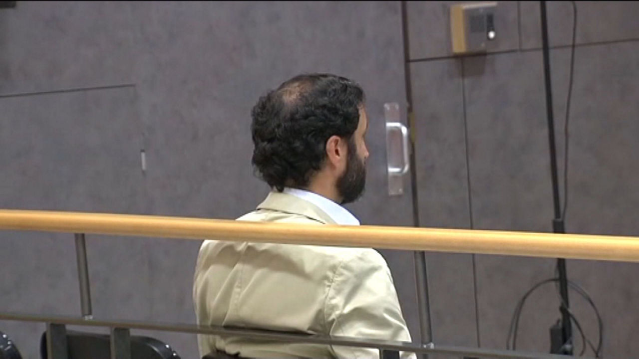 Profesor acusado en el caso Gaztelueta