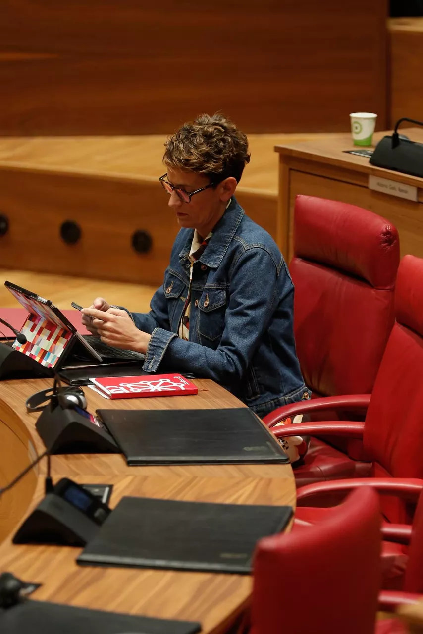 María Chivite, este jueves, en el Parlamento de Navarra