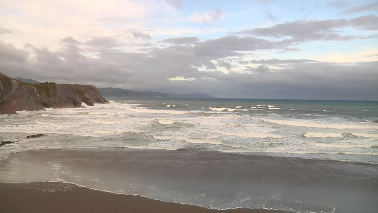 Zumaia, esta mañana. Imagen obtenida de un vídeo de EITB Media.