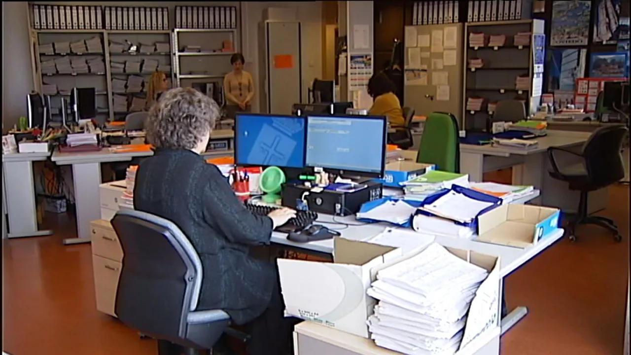20220928155025_funcionarios_