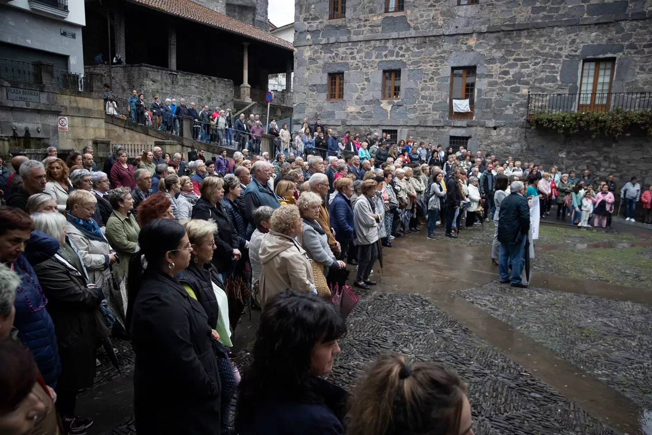 Concentración en Soraluze (Gipuzkoa). Foto: EFE