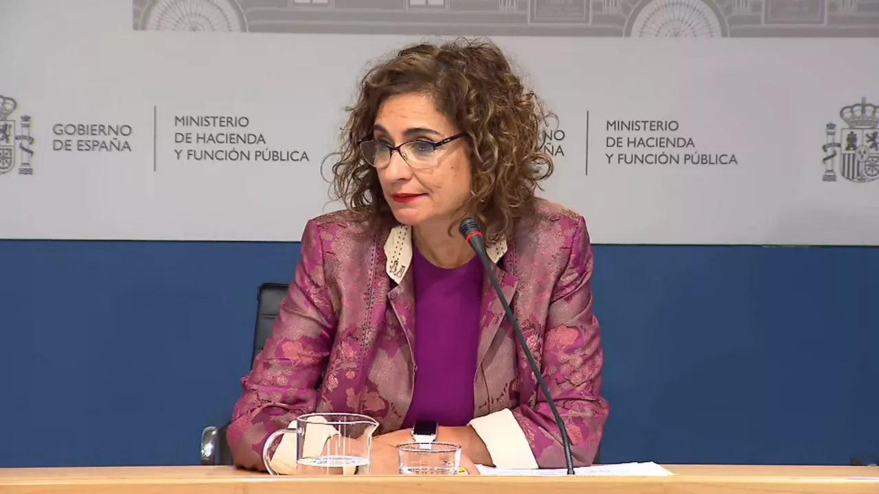 Maria Jesus Montero.