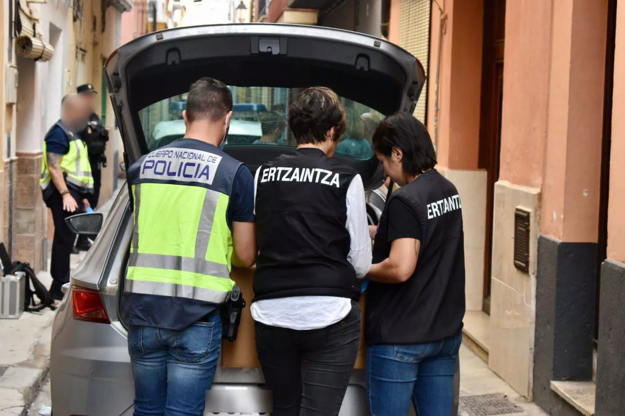 Ikerketa Ertzaintzak eta Espainiako Poliziak gauzatu dute, elkarlanean. Argazkia: Ertzaintza
