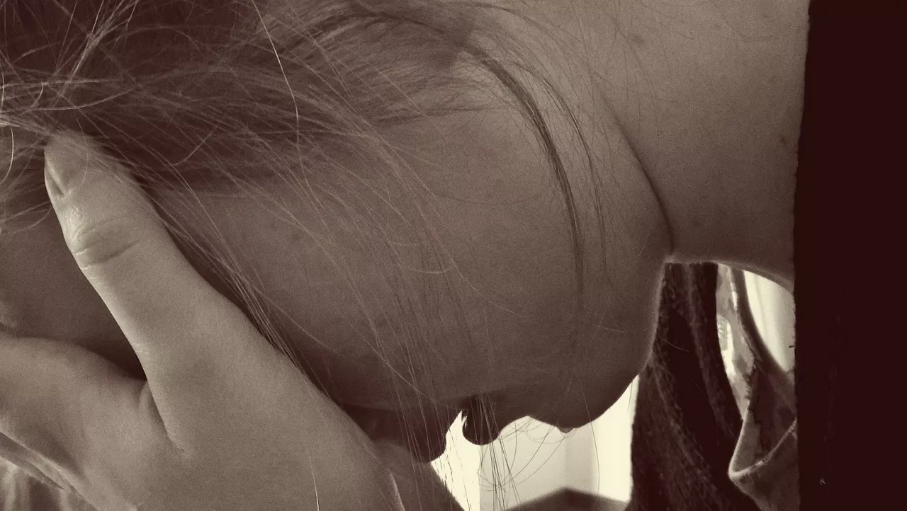 mujer-dolor-depresion-pixabay mina hilekoa emakumea depresioa