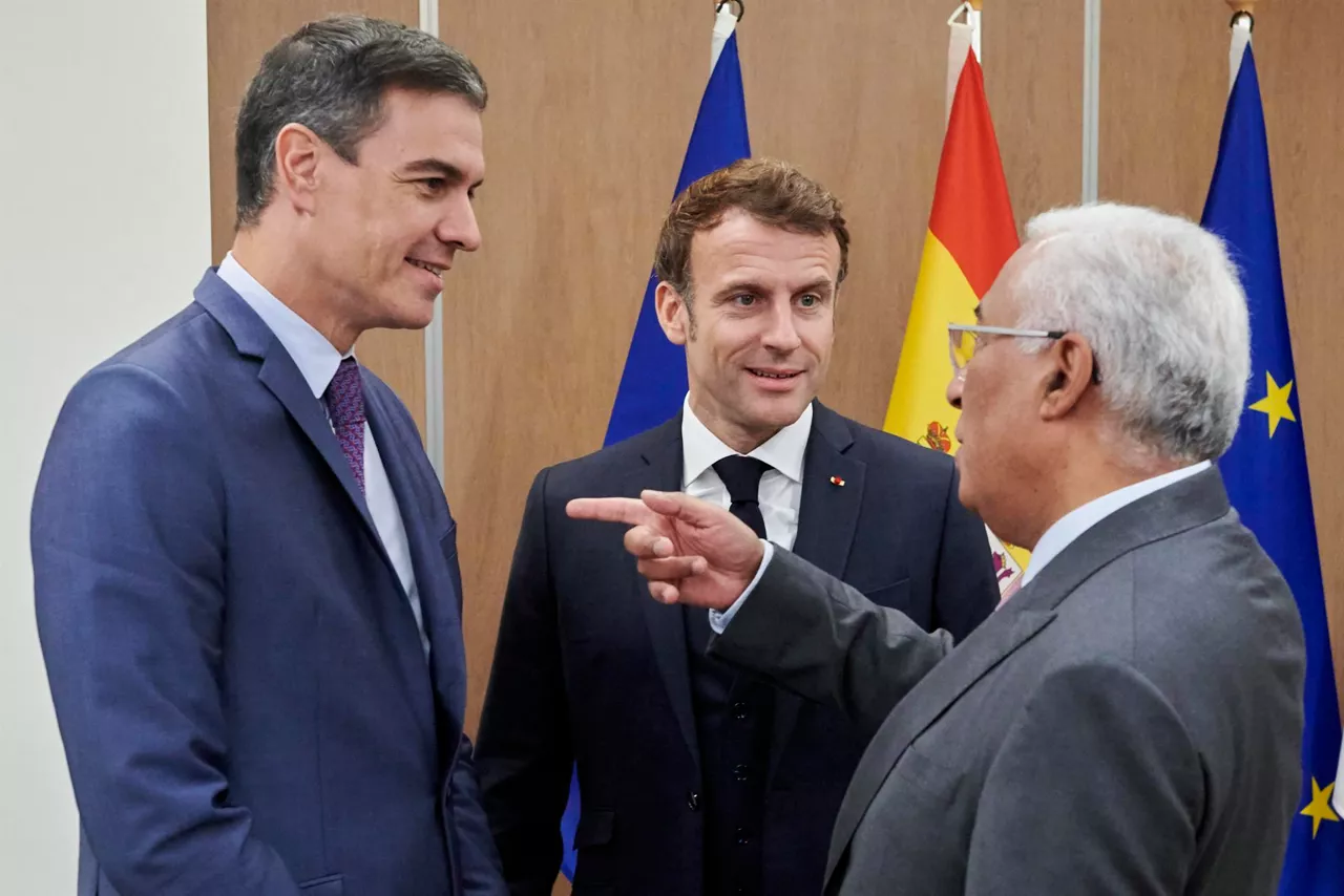 Sánchez, Macron y Costa