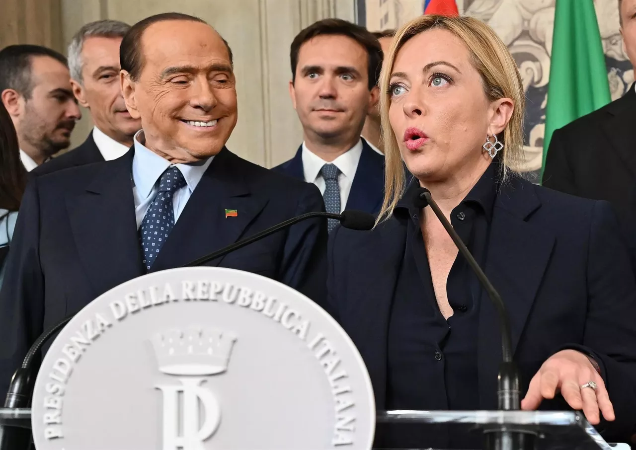 Silvio Berlusconi y Giorgia Meloni. Foto: EFE.