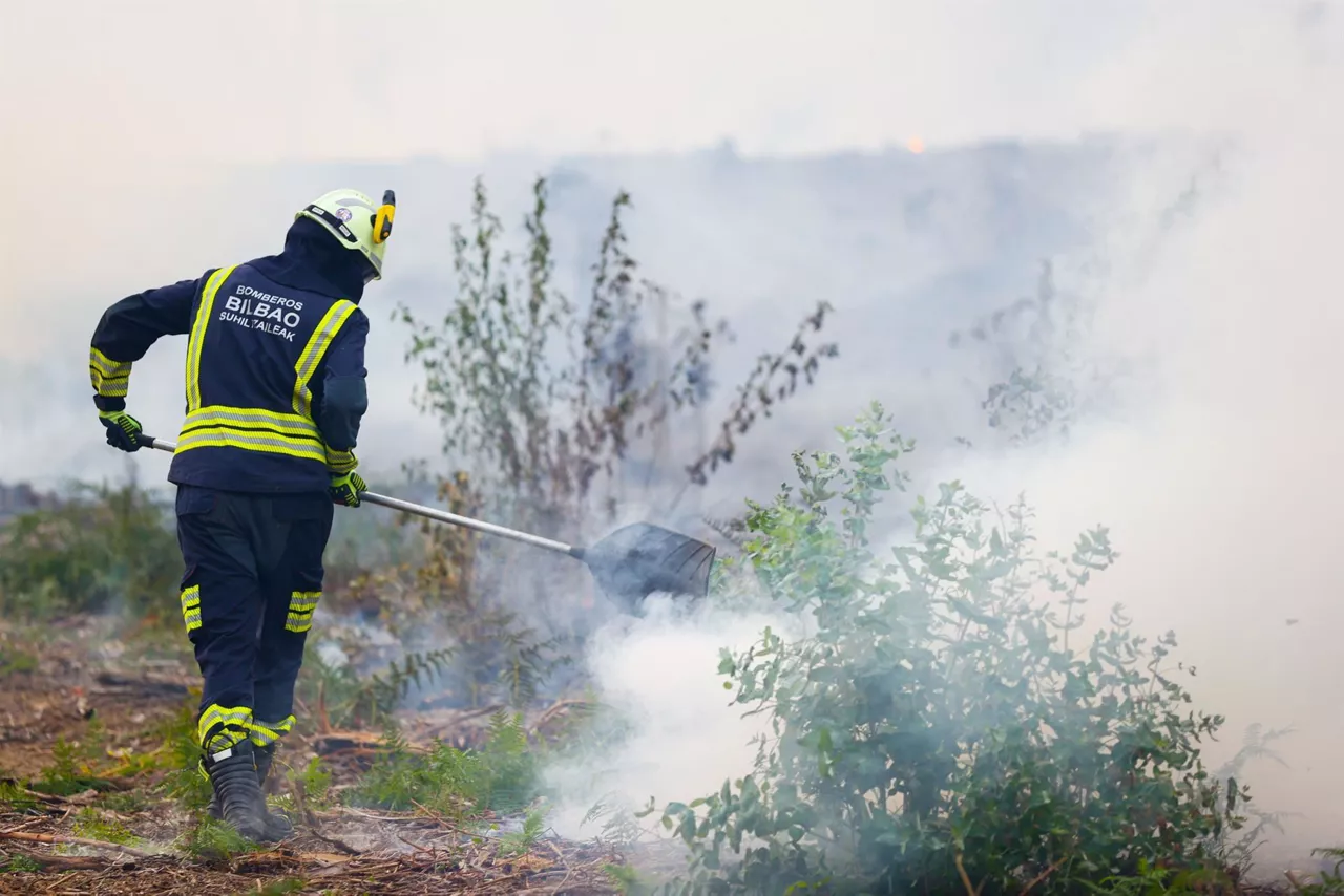 Fuego en Bizkaia (EFE)