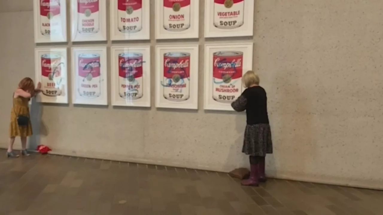 Protestaren unea. Agentzietako bideo batetik ateratako irudia.