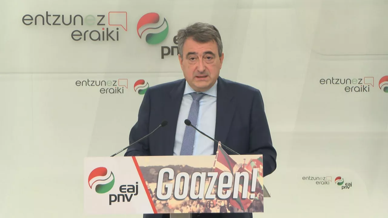 Aitor Esteban. EITB Mediaren bideo batetik ateratako irudia.
