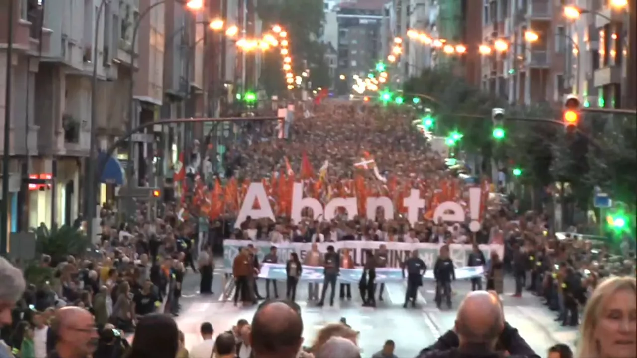 20221112180501_eh-bildu-manifestazioa_