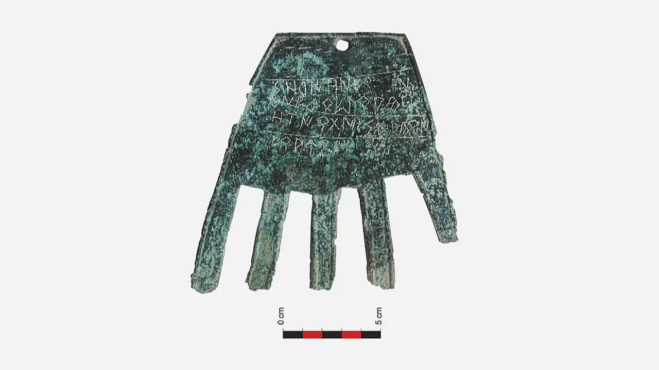 irulegiko-eskua-mano-irulegi