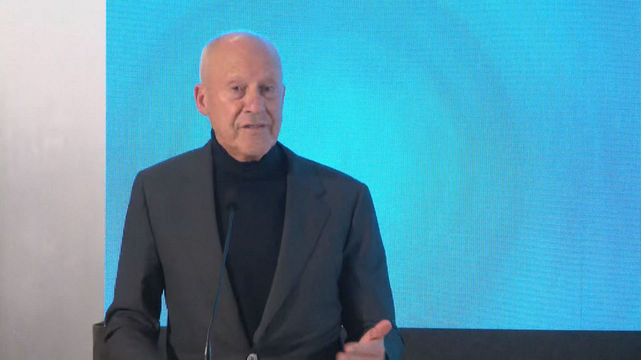 Norman Foster. Imagen obtenida de un vídeo de EITB Media.