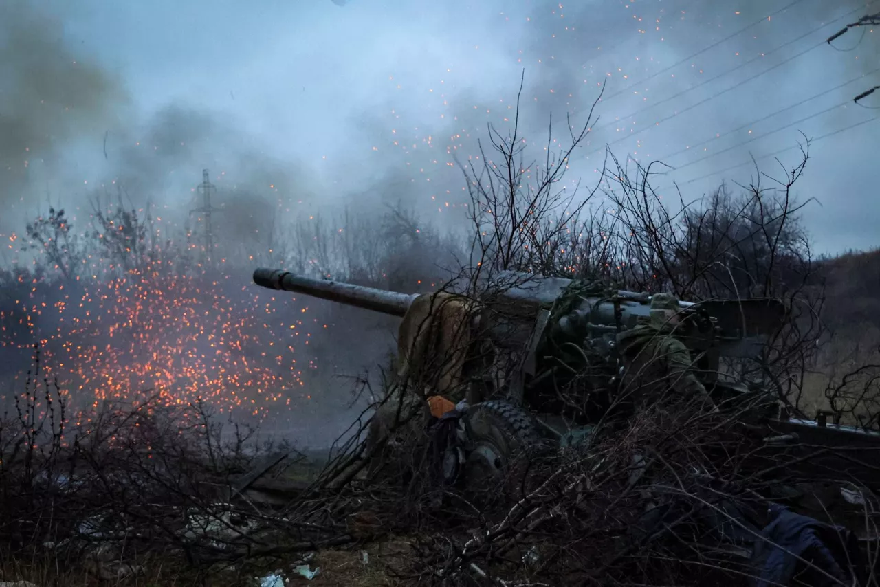 Momento de un combate en Donetsk. Foto: EFE.