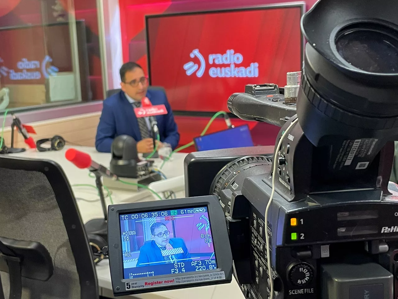 Iván Grande Radio Euskadin.