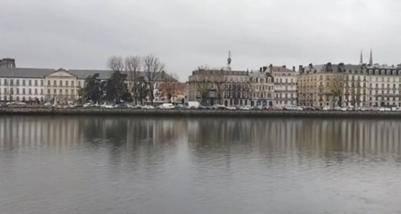 Aturri ibaia, Baionan. EITB Mediako bideo batetik hartutako irudia.
