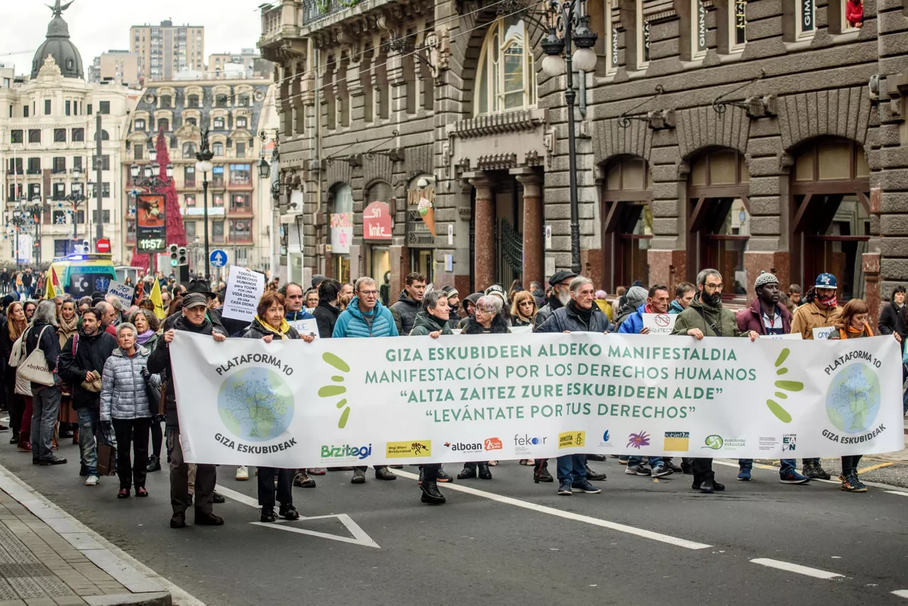 colectivos sociales-manifestacion-bilbao