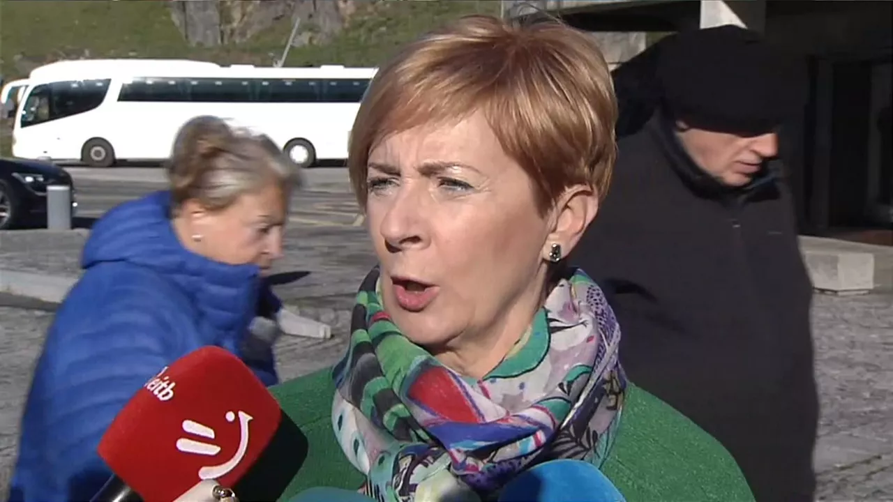 Arantxa Tapia Eusko Jaurlaritzaren Garapen Ekonomikorako sailburua. Argazkia: EITB