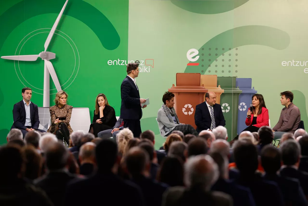 El presidente del PNV, Andoni Ortuzar, durante el acto en Bilbao. Foto: EFE