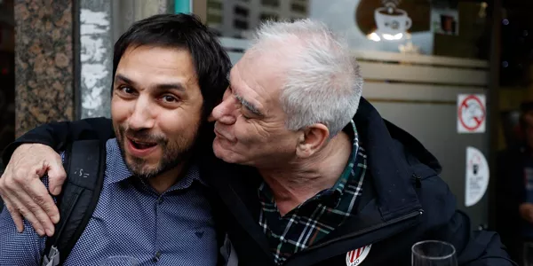 Celebración del quinto premio en Galdakao. Foto: EFE