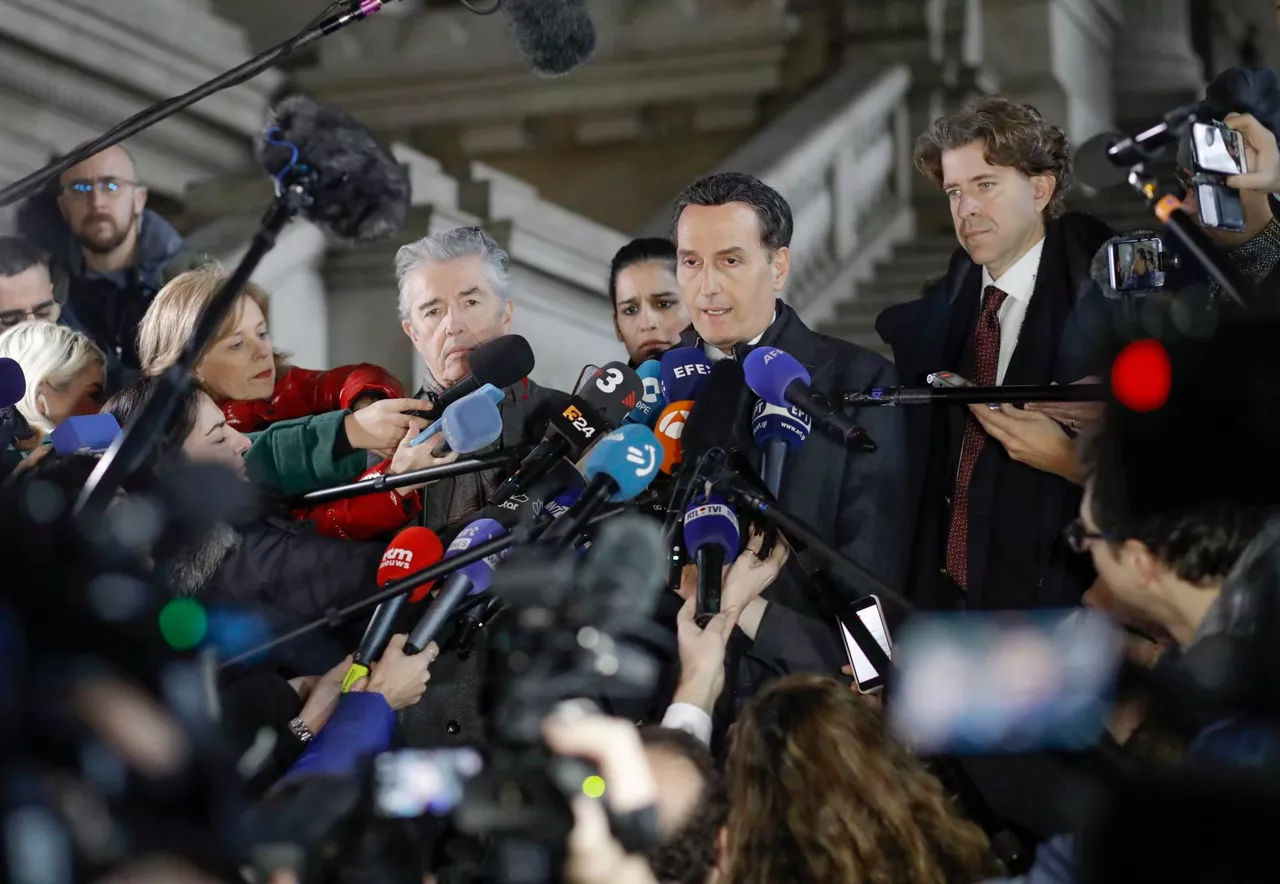 El abogado de Eva Kailí, Michalis Dimitrakopoulos, en Bruselas (Bélgica). Foto: EFE