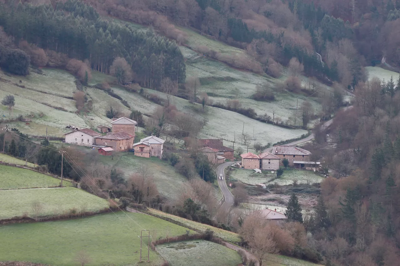 HELADA EN EL VALLE.BARRIOS ARESKETA Y UGALDE.OROZKO izotza hielo arantza san pedro