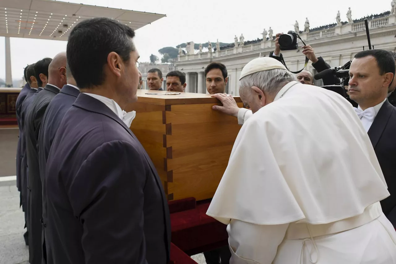 funeral benedicto xvi