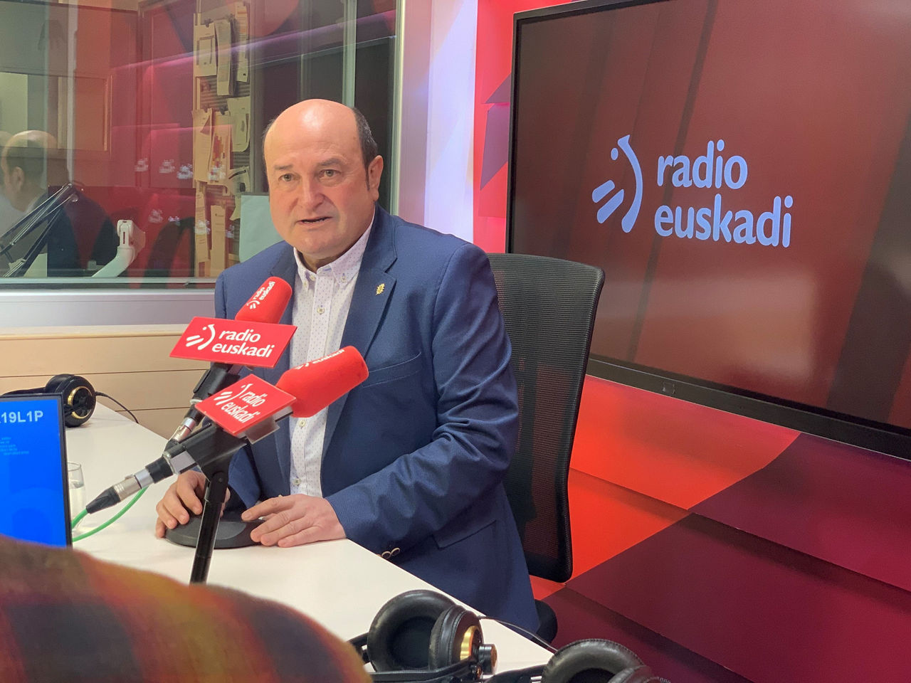 Ortuzar boulevard radio euskadi