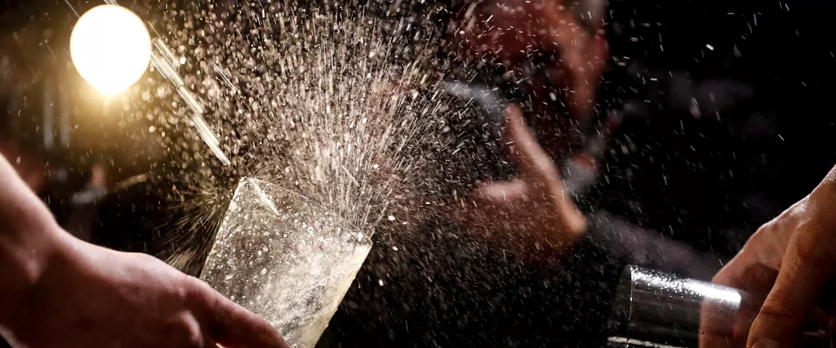 sidra sagardoa sidreria sagardotegia txotx efe