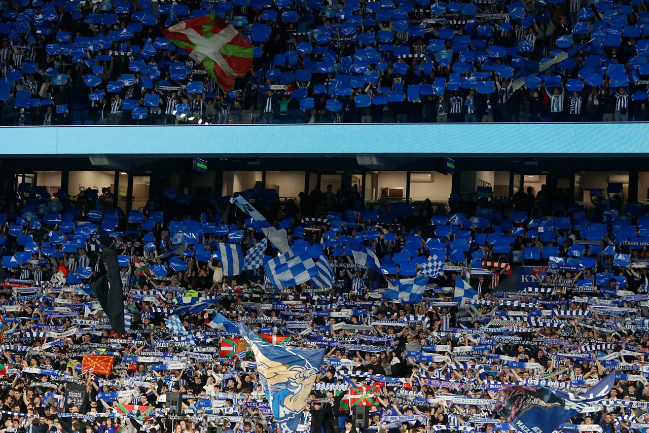 DERBI-REAL-SOCIEDAD-ATHLETIC-DERBIA-GRADA-ANOETA-REALE-ARENA-03