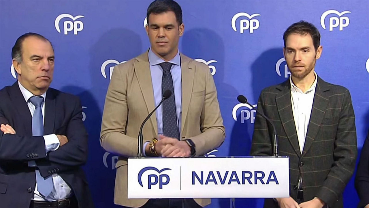 20230117164929_sergio-sayas-y-carlos-garcia-adanero-con-javier-garciarekin_
