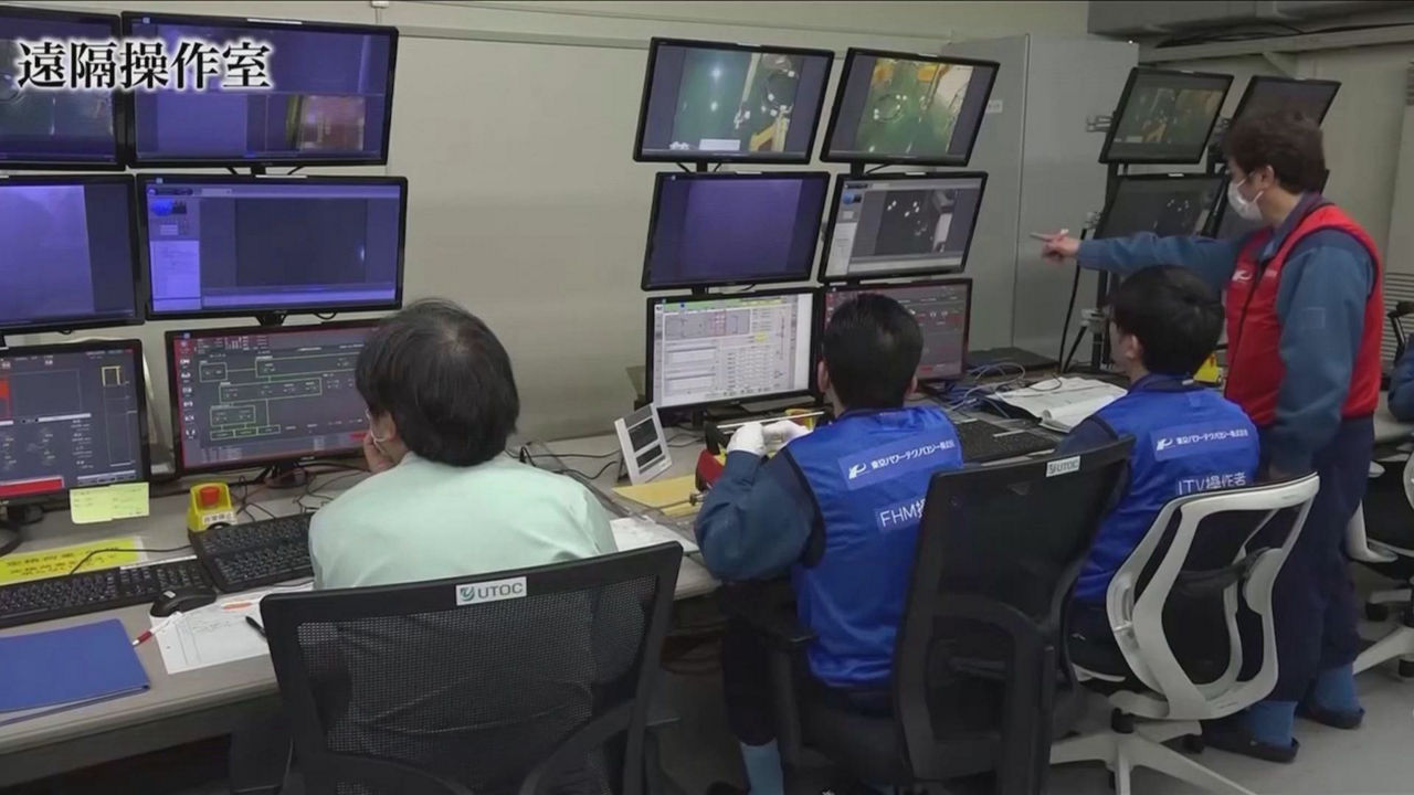 REuters-Fukushima-trabajadores