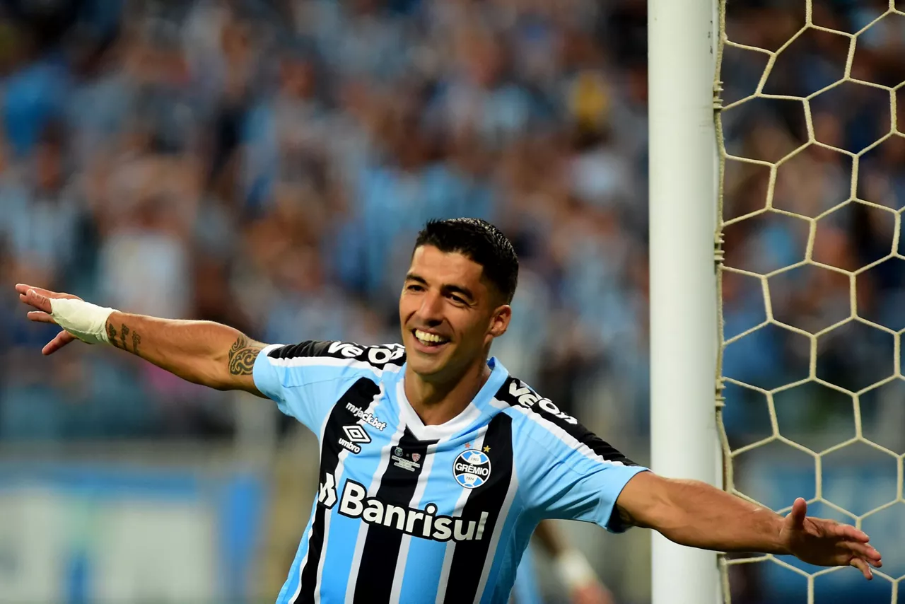 luis_suarez_gremio_gol_EFE
