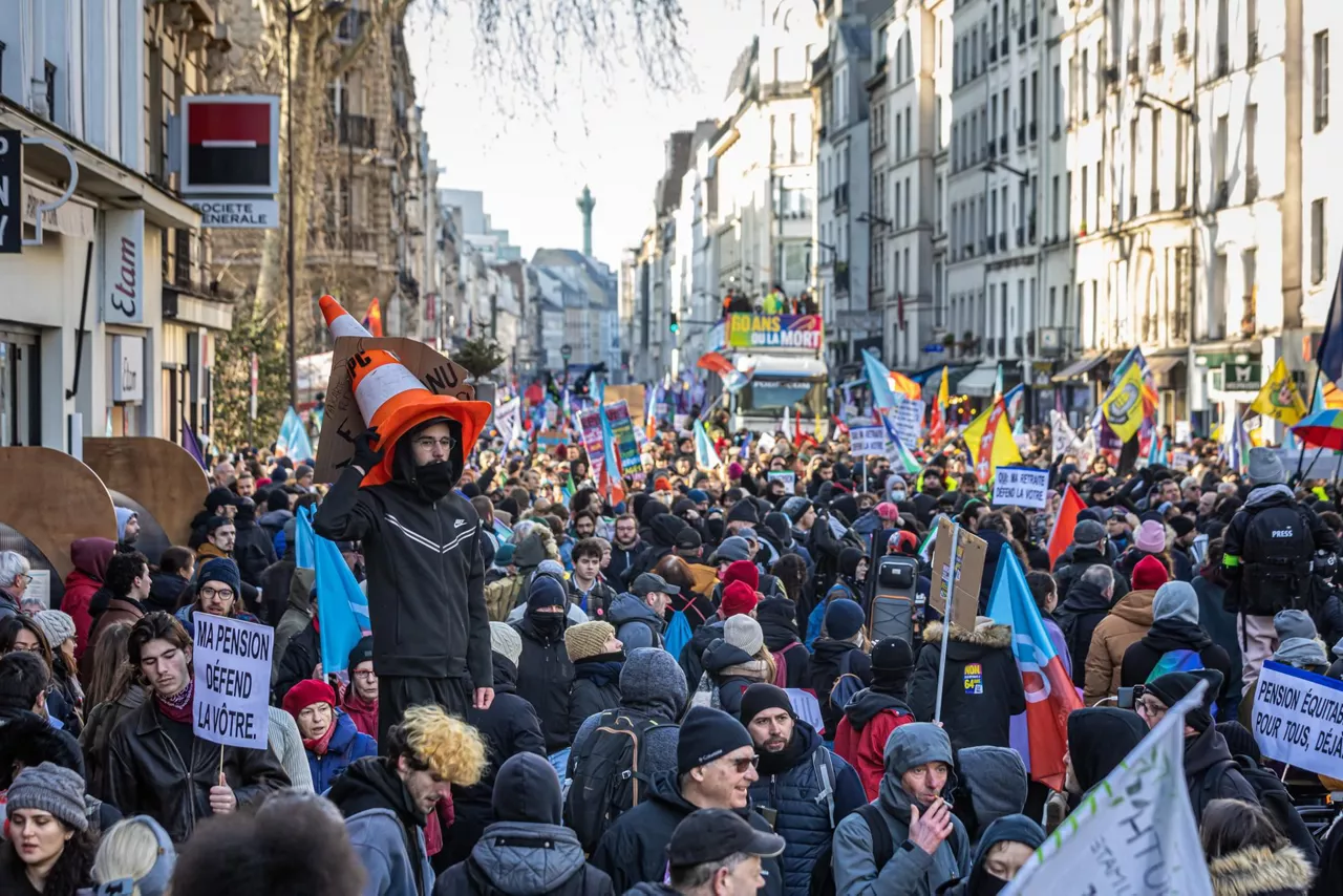 Manifestación-francia-reforma-pensiones-EFE3