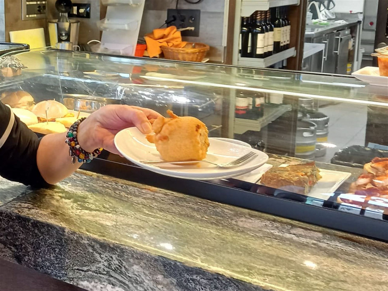 El pintxo de bola de pimiento de "La Estación". Foto: EITB Media