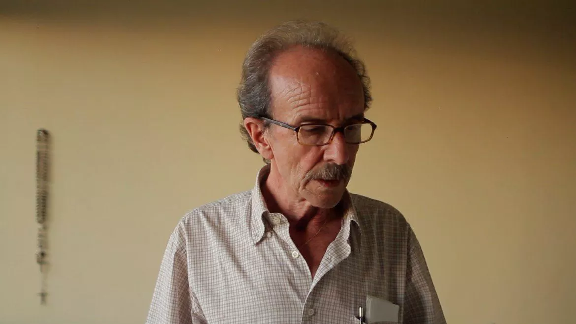Joxan Artze "Bide bazterrean hi eta ni kantari" Peru Galbete Punto de Vista 