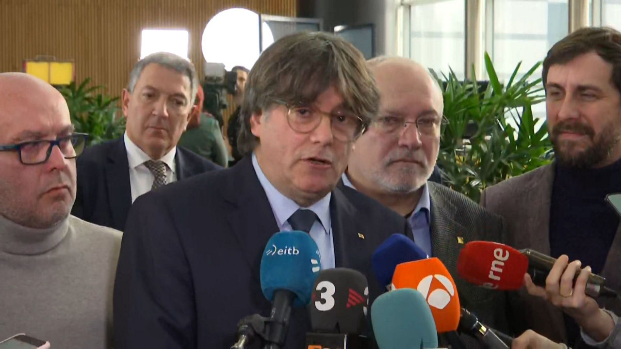 20230131130950_carles-puigdemont_