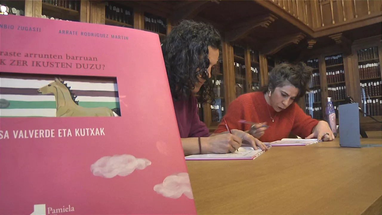 "Rosa Valverde eta kutxak" Maialen Lujanbio Arrate Rodriguez